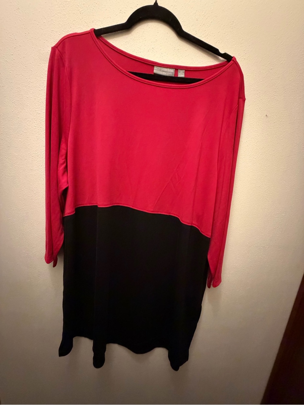 Susan Graver Pink and Black Boatneck Colorblock Tunic
